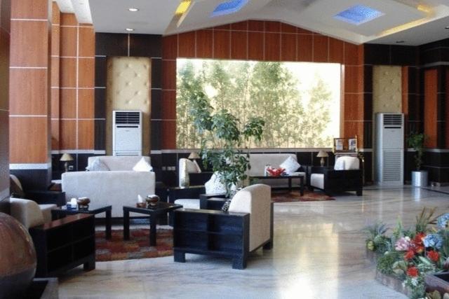 Almakan Hotel 105 Rijád Exteriér fotografie